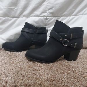 Ankle boots